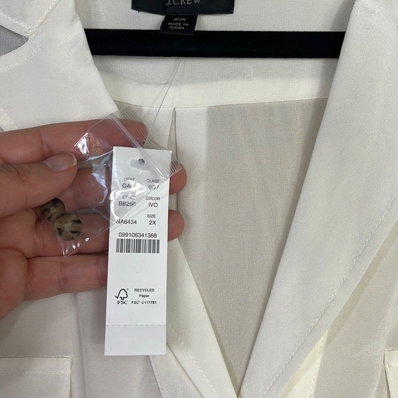 J CREW CREAM/OFF WHITE SILK BLOUSE 2X - Picture 5 of 9